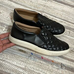 Target women sneakers